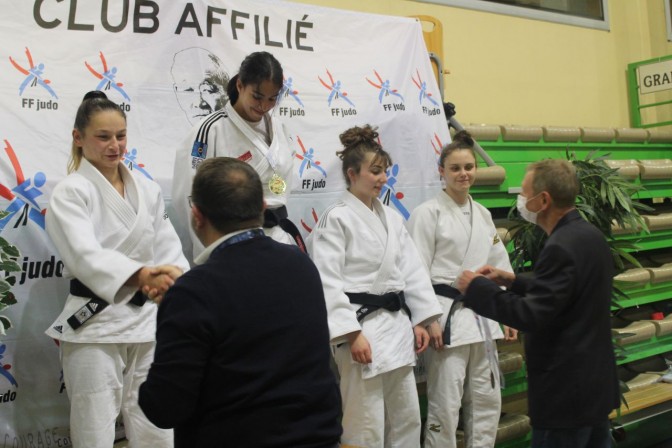 Image de l'actu 'tournoi Label A cadets, juniors-seniors Bourges 20 novembre 2021'